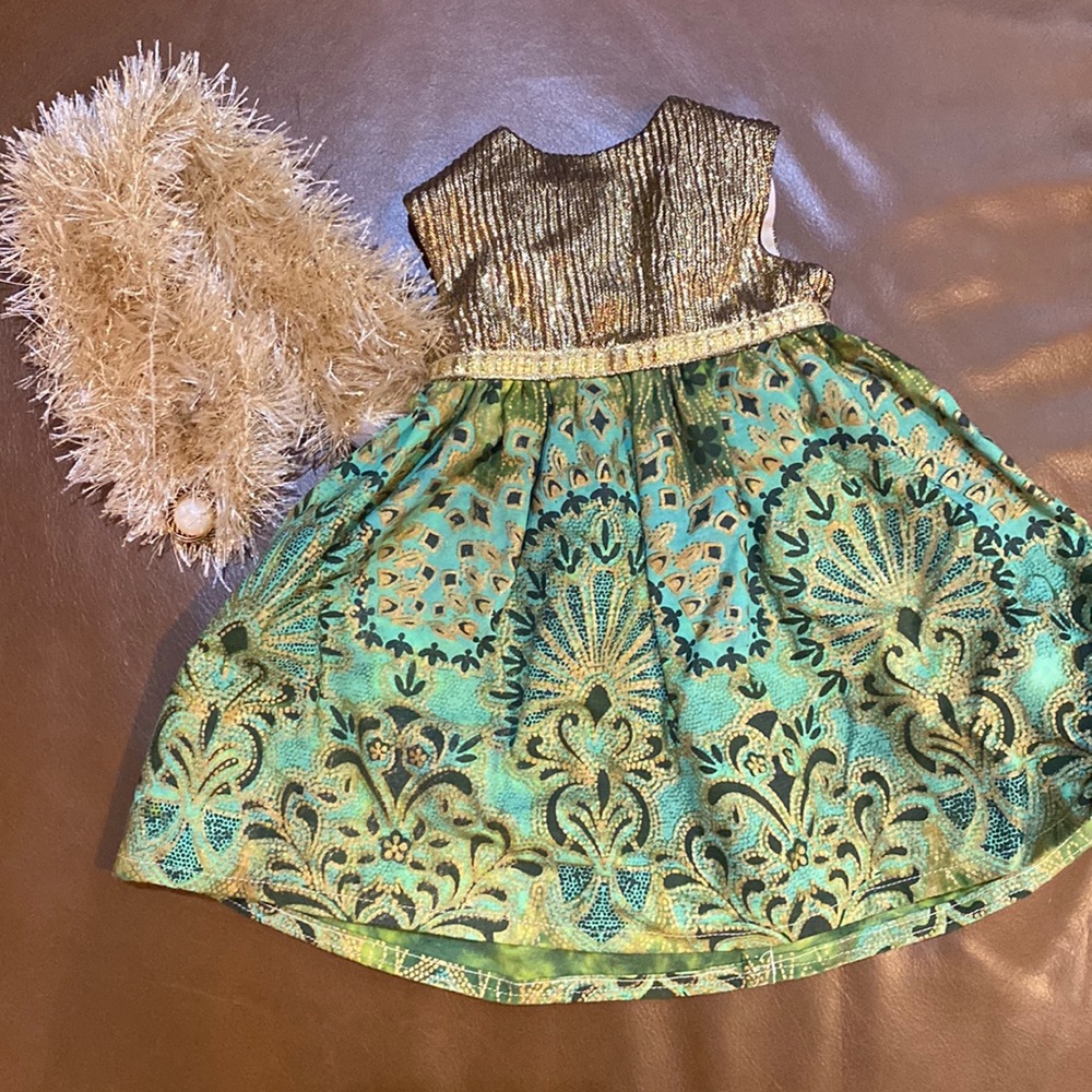 Fancy doll dress with stole